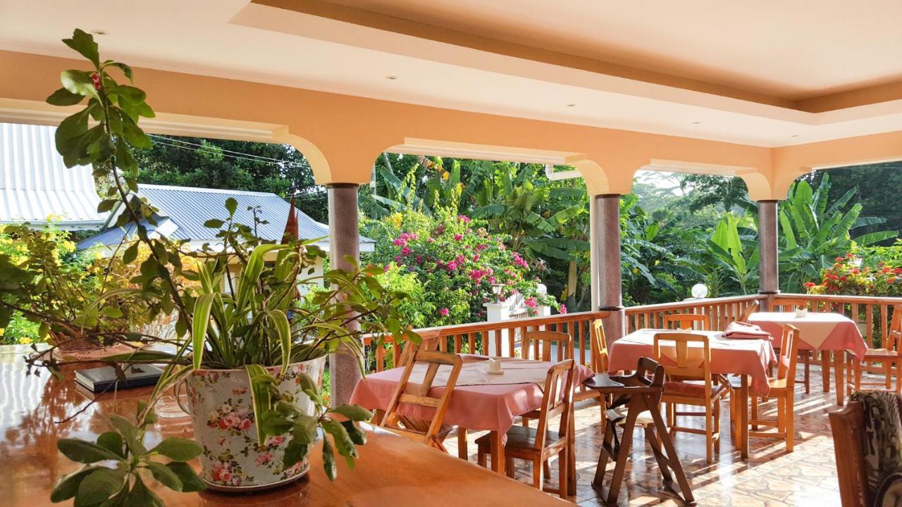 Bernique Guesthouse La Digue Exterior foto